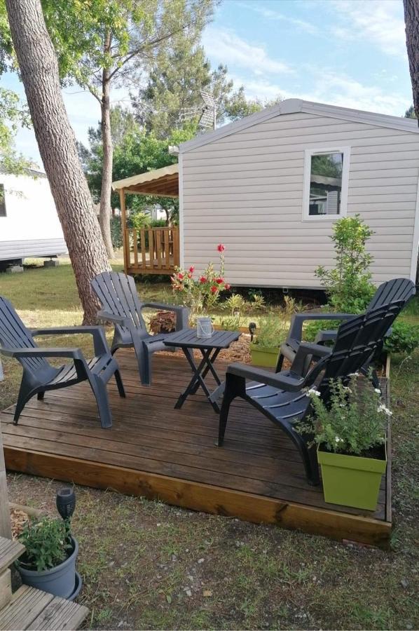 Mobil-home Climatisé 4 personnes camping 5* Lit et mixe Landes Esterno foto