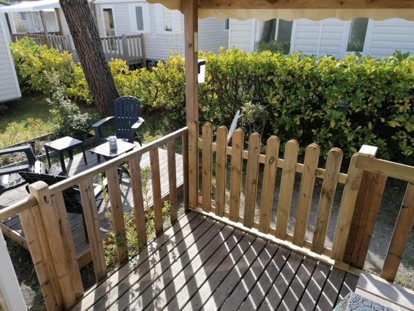 Mobil-home Climatisé 4 personnes camping 5* Lit et mixe Landes Esterno foto